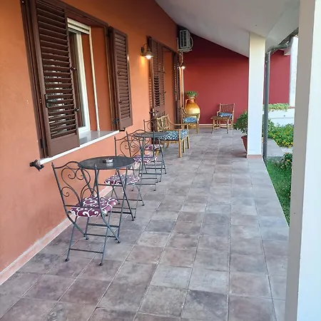 B&B Vento Del Sud 레베라노
